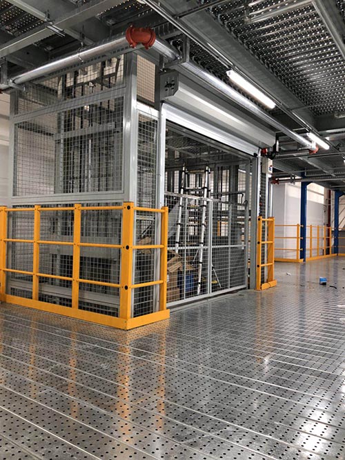 江苏导轨式升降平台推荐货源 托普供应