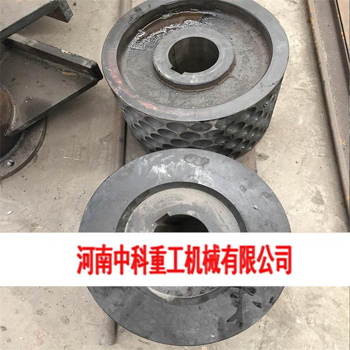 型煤压球机企业 口碑推荐 中科供应