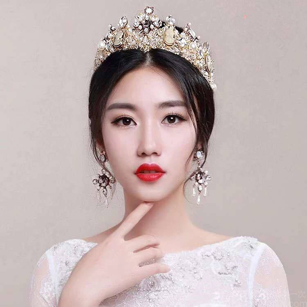 什么是化妆造型 636947465437450664_syhzxx_3207937.jpg