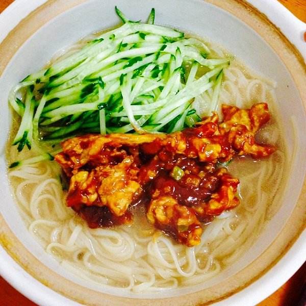 安图手擀面价格「宽城区鲜仙缘老味道手擀面供应」