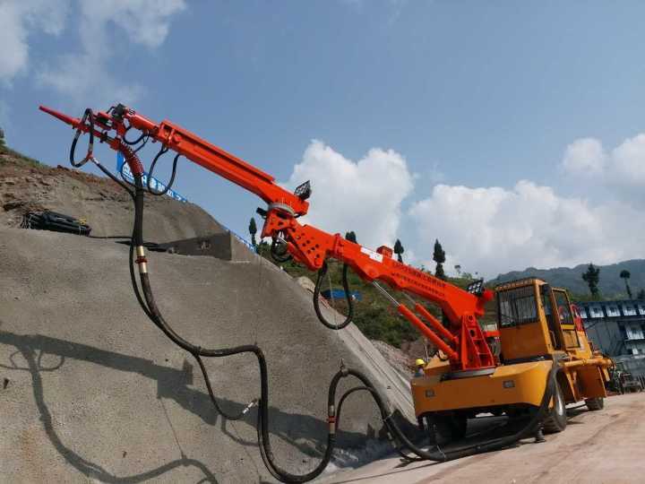 五新隧装湿喷机接受贵州高速公路建设的检阅